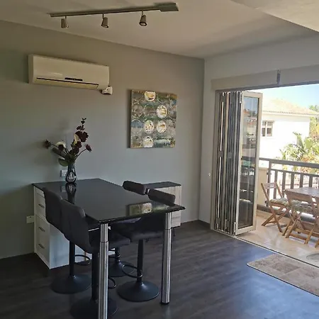 Sea View Cosy * 普罗塔拉斯