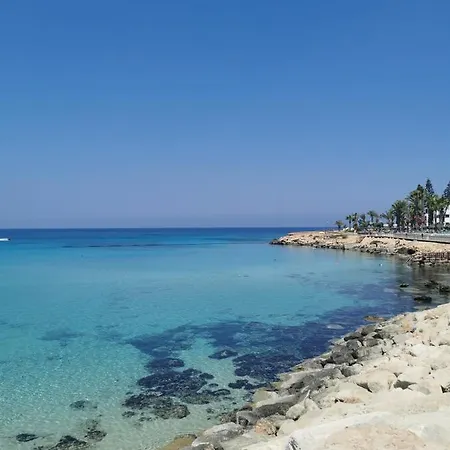Sea View Cosy * Protaras