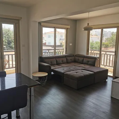 Sea View Cosy بروتاراس