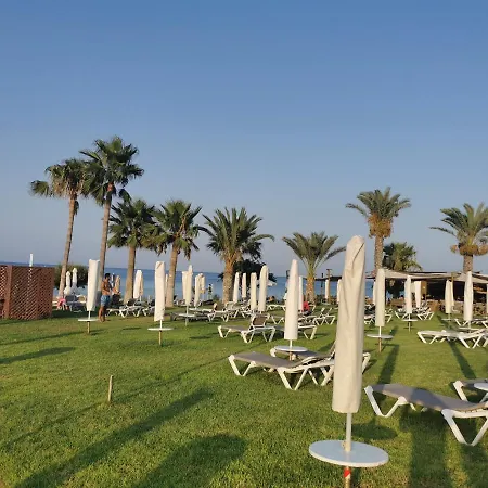 Sea View Cosy شقة *